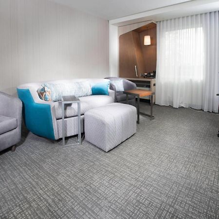Courtyard Largo Medical Center Drive Hotel Bagian luar foto