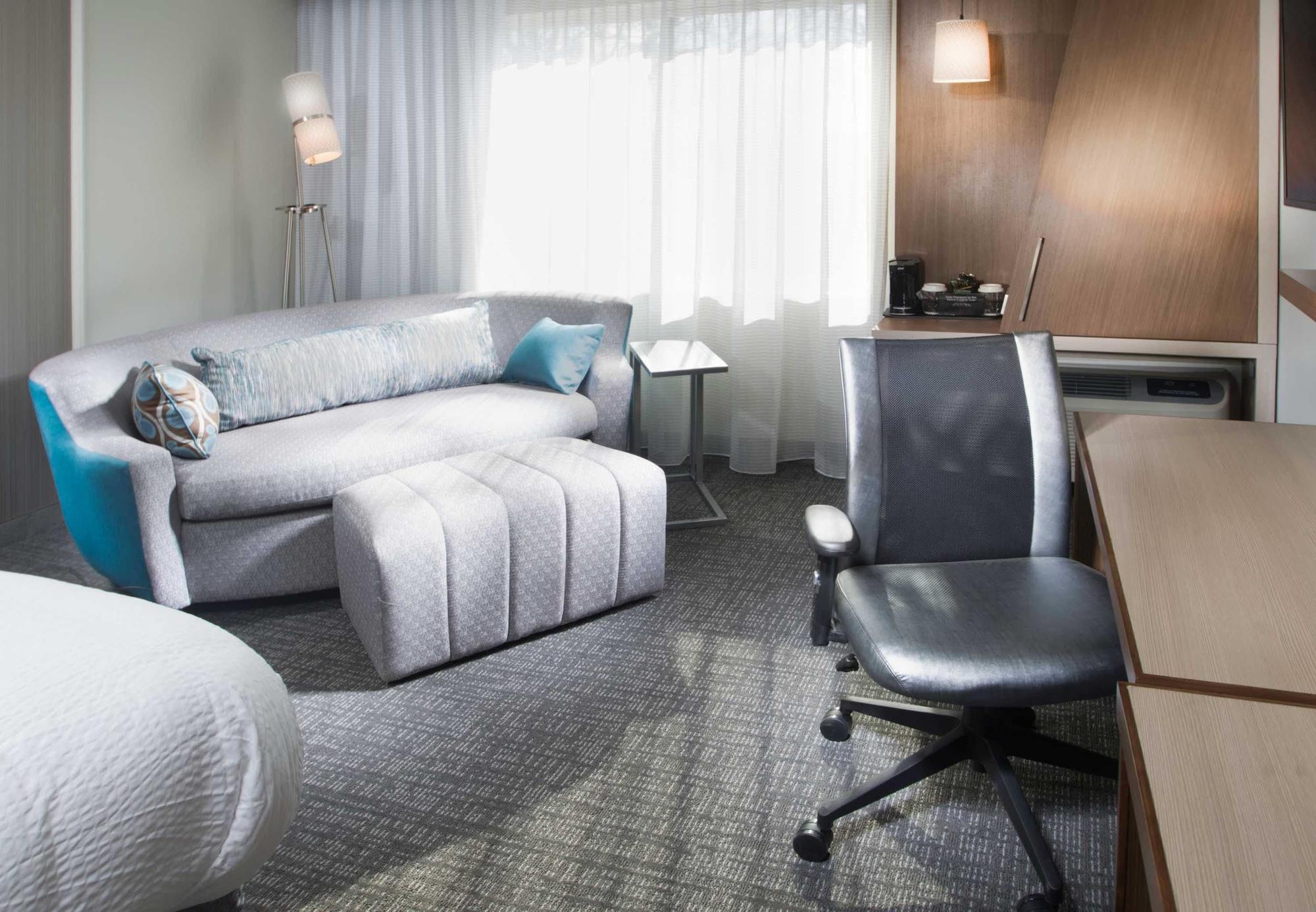 Courtyard Largo Medical Center Drive Hotel Bagian luar foto